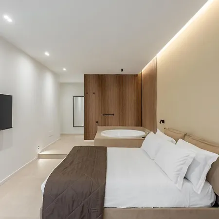 Cali Luxury Alojamento de Acomodação e Pequeno-almoço Caserta