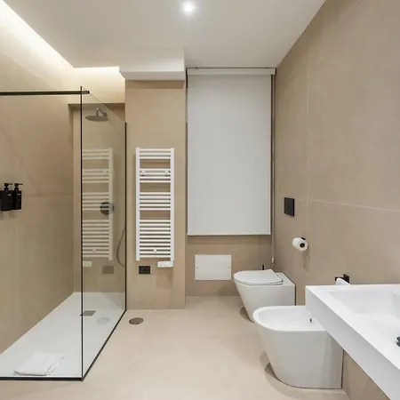 Alojamento de Acomodação e Pequeno-almoço Cali Luxury Caserta