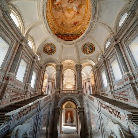 Cali Luxury Bed & Breakfast Caserta